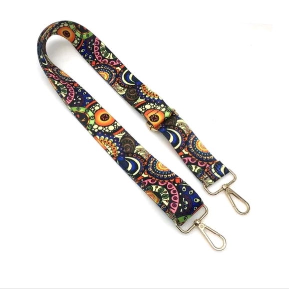 Adjustable Geometric Pattern Shoulder Strap Expandable 45" - Picture 4 of 7